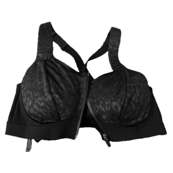 💥🆕💥 Victoria's Secret Knockout Front-Close Sports Bra - Picture 4 of 9